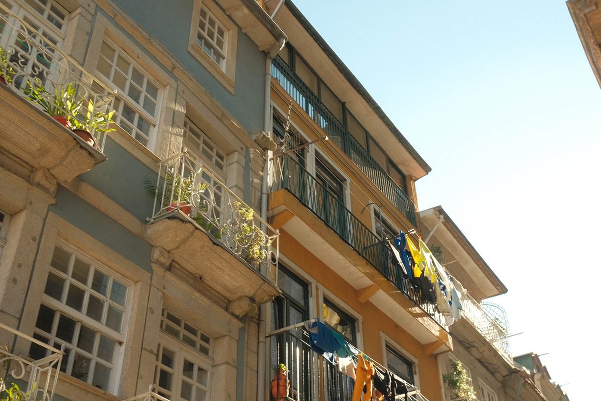 Historic Porto buildings with laundry hanging out to dry.