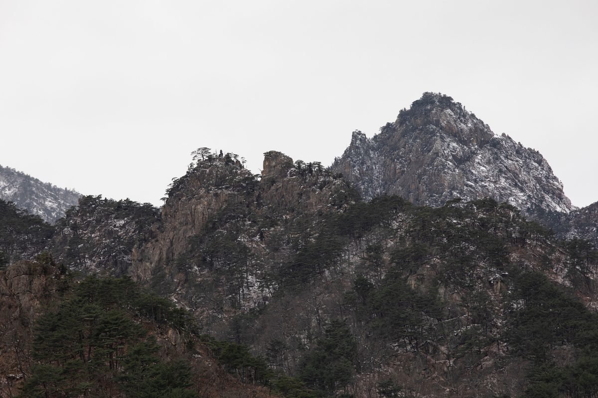 Snowy peaks of the Seoraksan Mountains captured during winter.